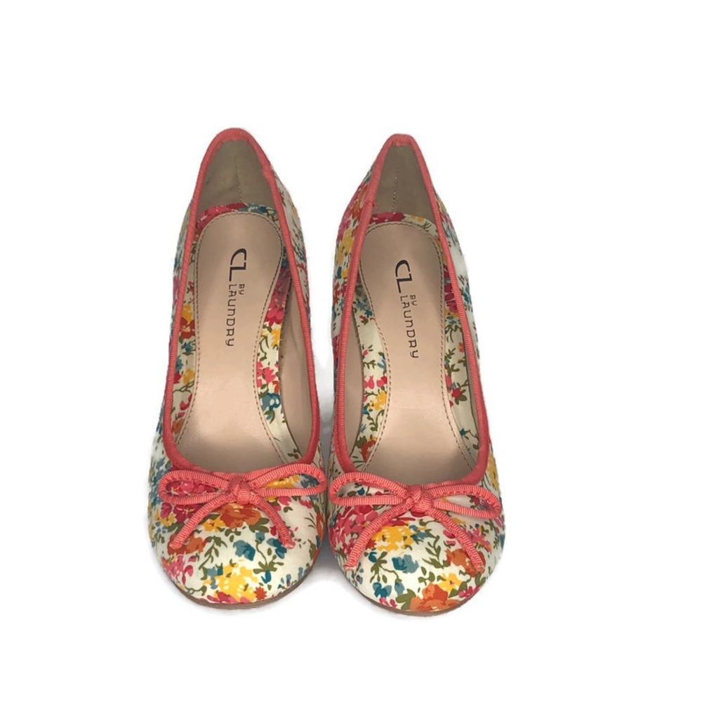 CL BY LAUNDRY | Lifetime Floral Heels Size 7M